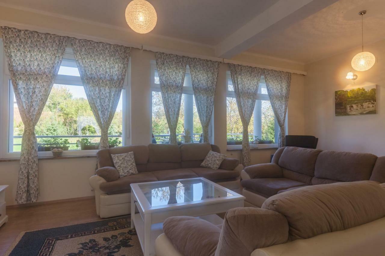 Apartment Snjezana Слунь Екстер'єр фото